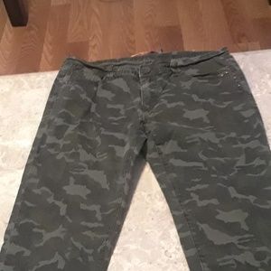 Camo jeans